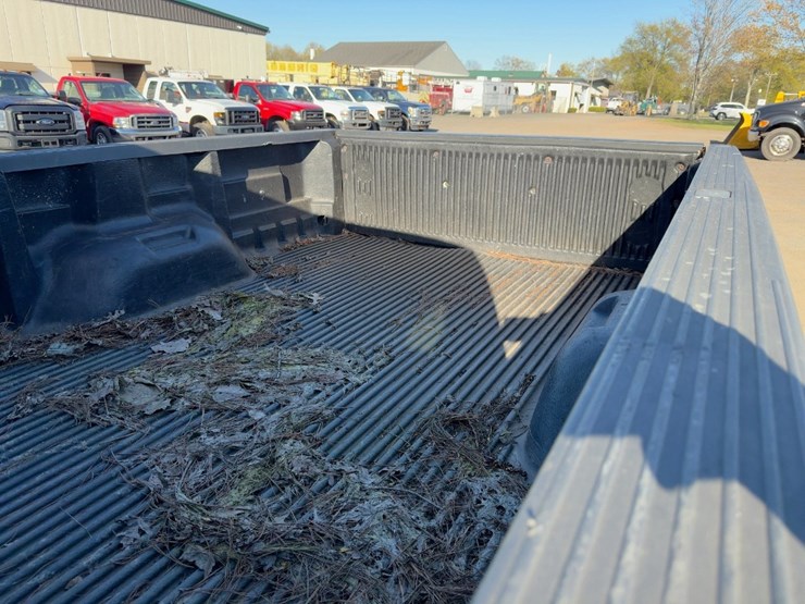 2005-ford-f350-xl-image-12