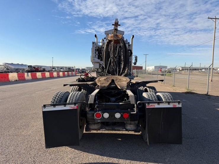 2014-kenworth-t800-image-7