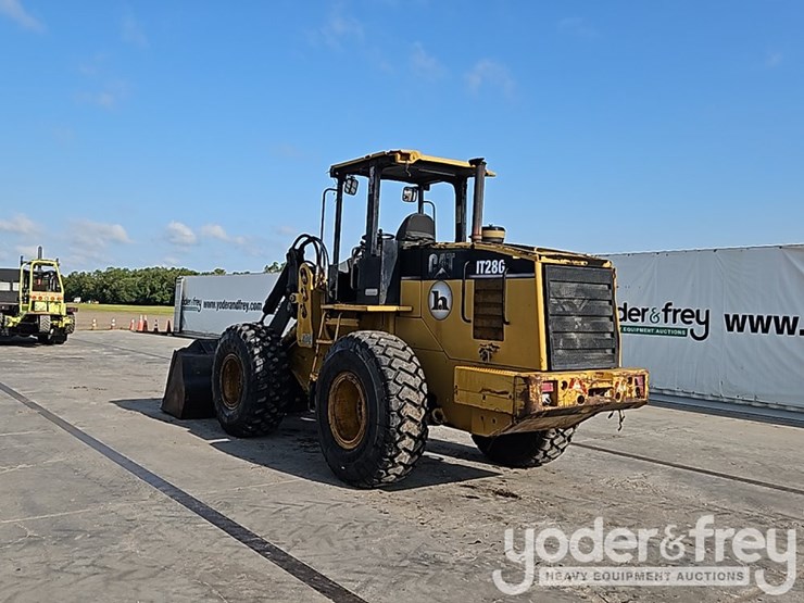 caterpillar-it28g-image-4