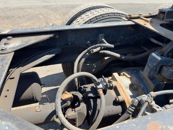 2000-kenworth-t800-image-21