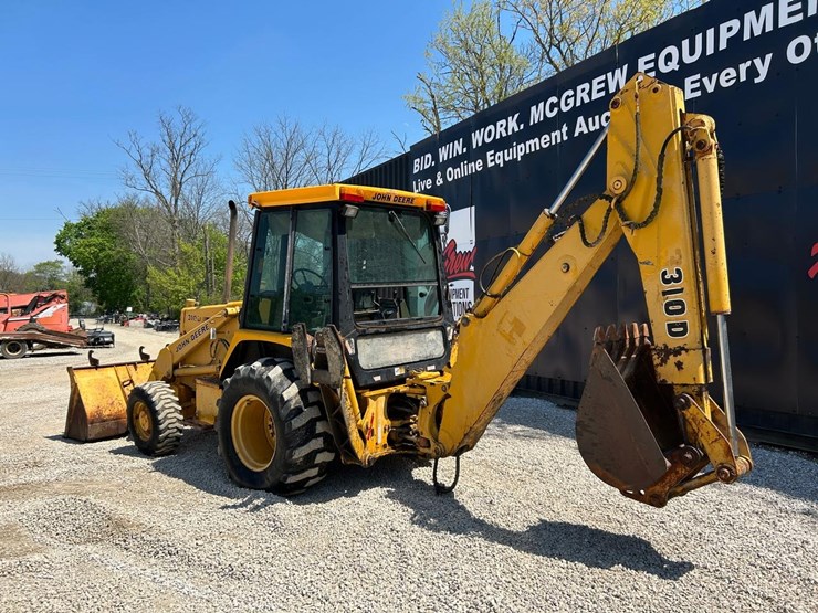 john-deere-310d-image-2
