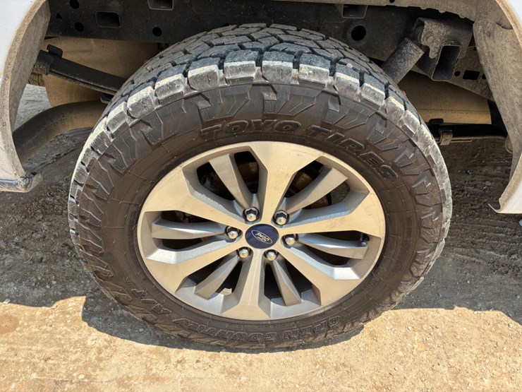 2018-ford-f150-image-14