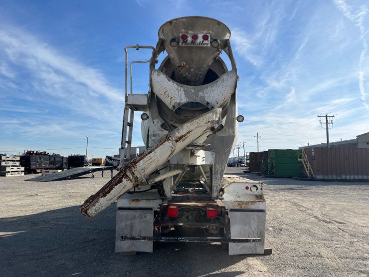 2005-sterling-l9500-image-7