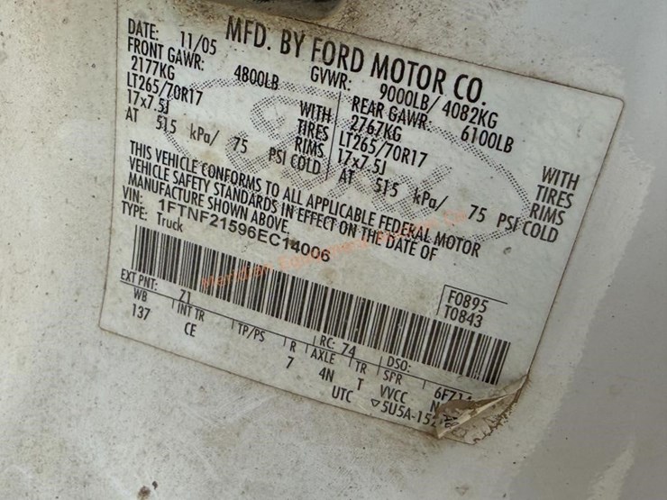 2006-ford-f250-xl-image-25