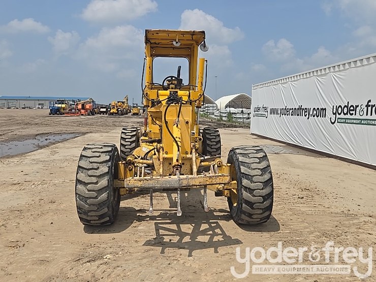 2000-champion-c80a-image-8