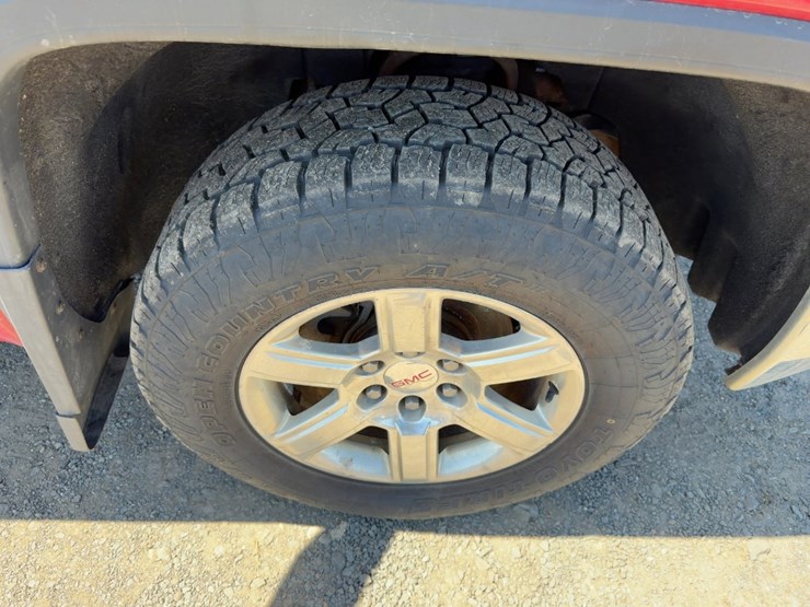 2016-gmc-sierra-1500-image-8