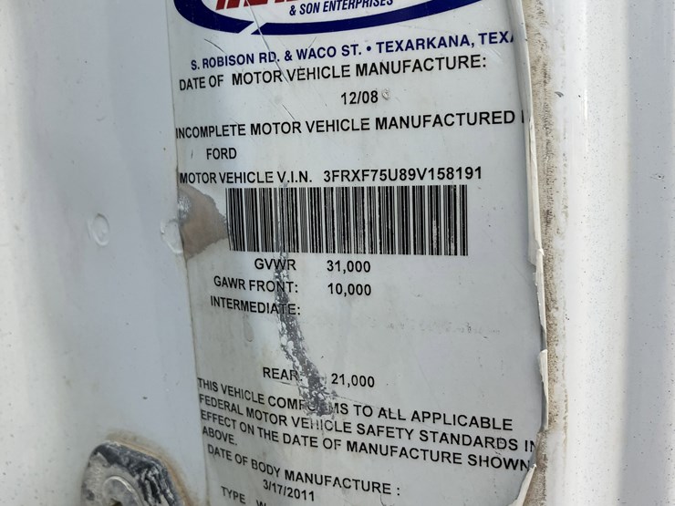 2009-ford-f750-image-2