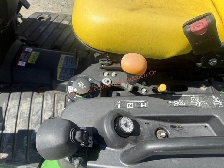 john-deere-1025r-image-21