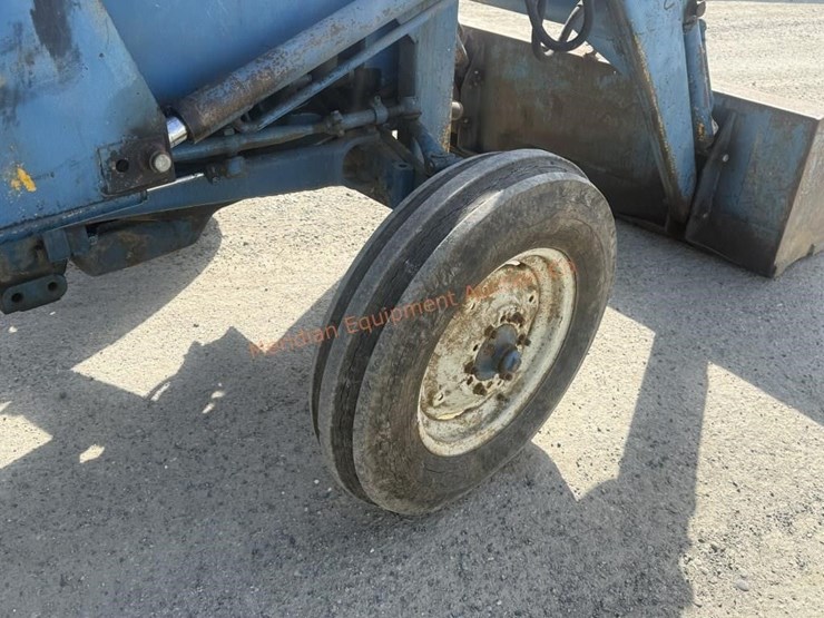 1972-ford-3000-image-23