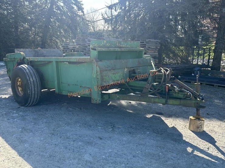 john-deere-400-image-1