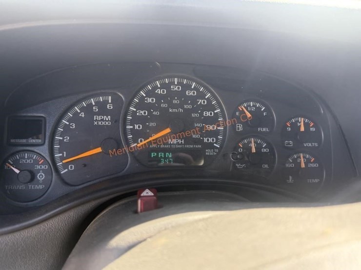 2001-chevrolet-silverado-2500-image-26