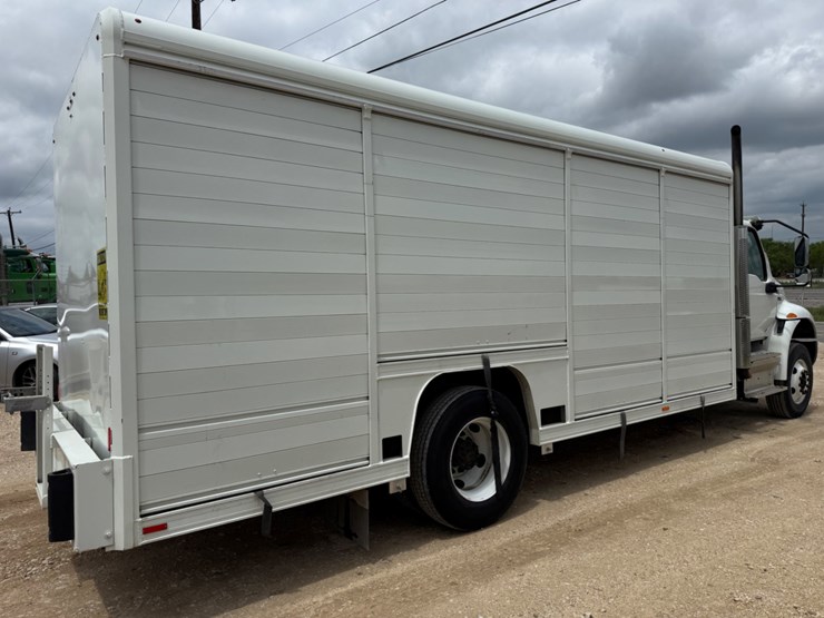 2020-international-mv607-image-4