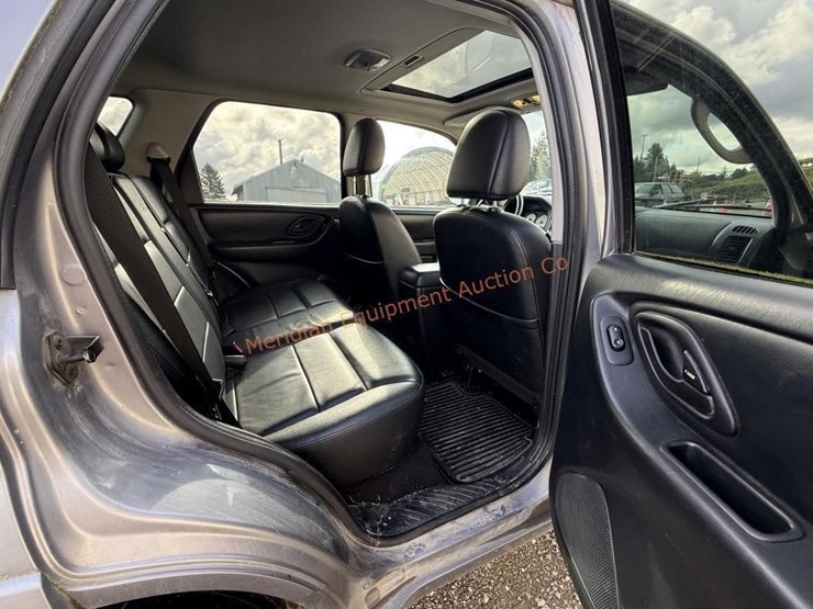 2007-ford-escape-image-27
