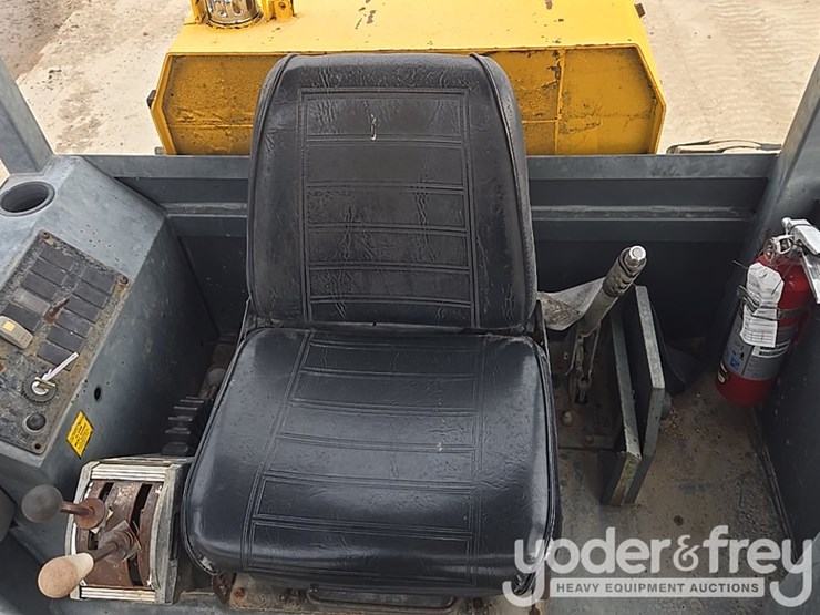 2004-volvo-g80-image-43