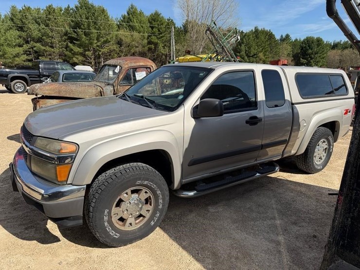 2008-chevrolet-colorado-image-2