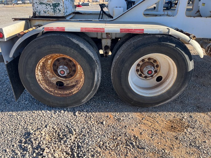 2020-troxell-vacuum-image-10