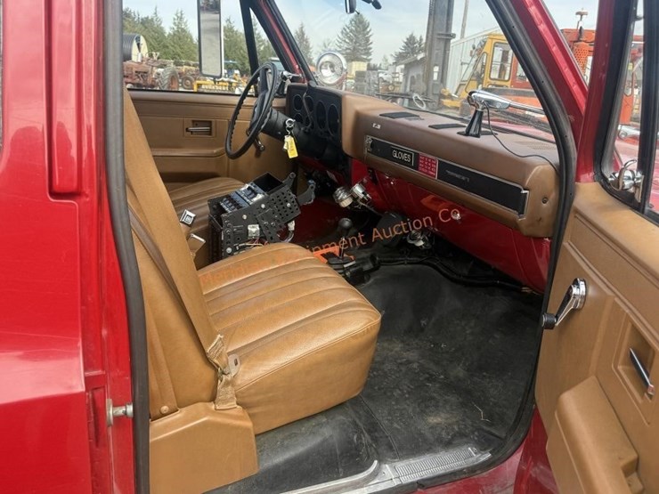 1990-chevrolet-3500-image-45