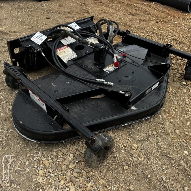 BOBCAT 72X FINISH MOWER 4905