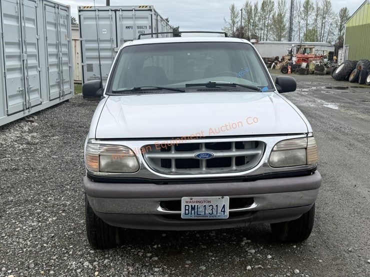 1995-ford-explorer-xlt-image-12