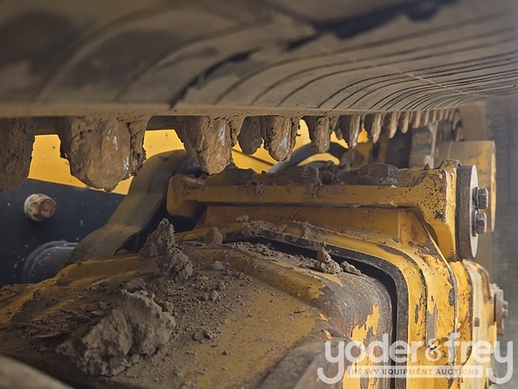 2022-caterpillar-289d3-image-11