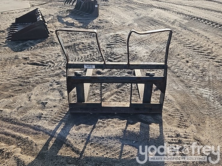 fork-and-frame-to-suit-skidsteer-image-2