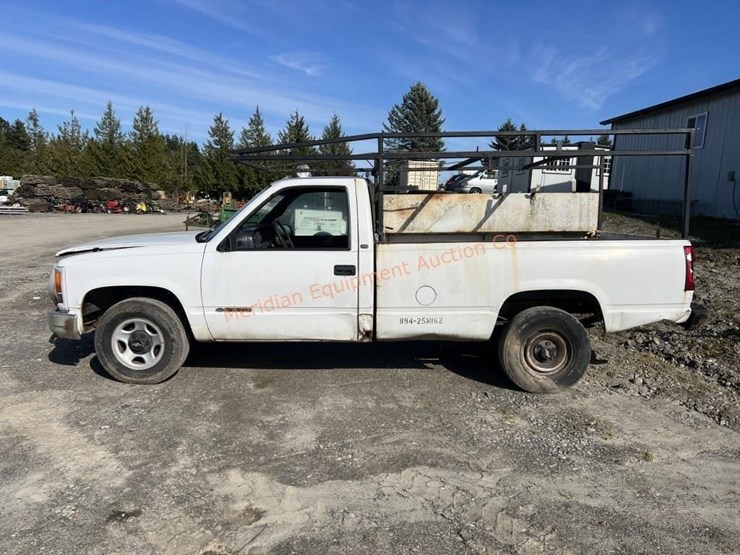 1998-chevrolet-2500-image-2