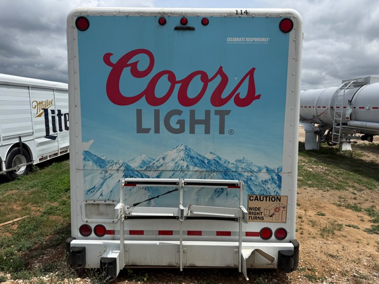 2012-hackney-beverage-trailer-image-5