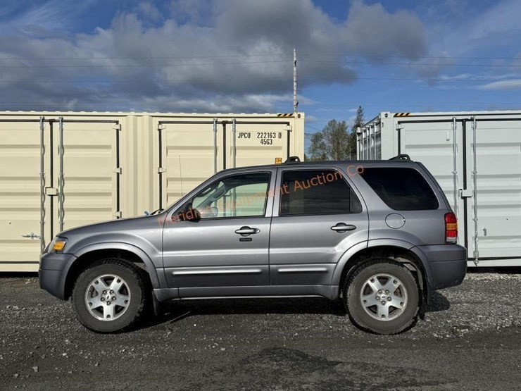 2007-ford-escape-image-2