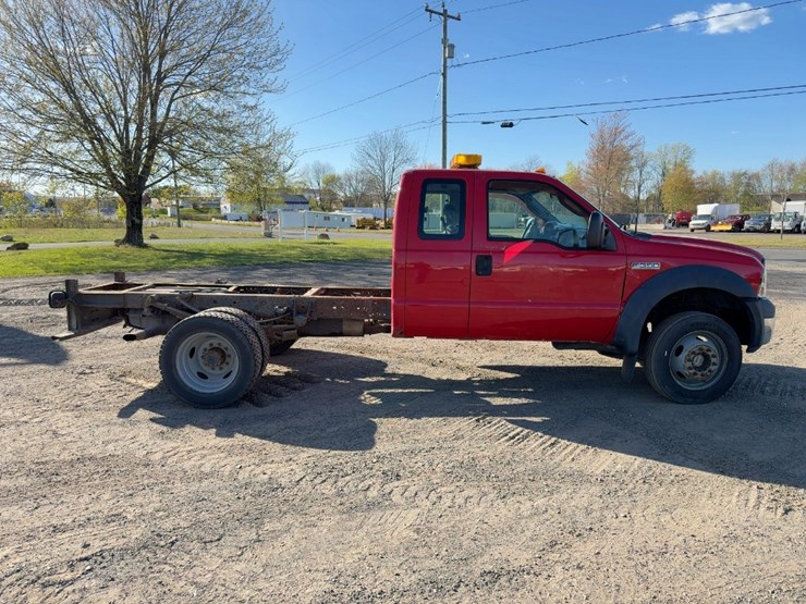 2006-ford-f550-xl-image-6