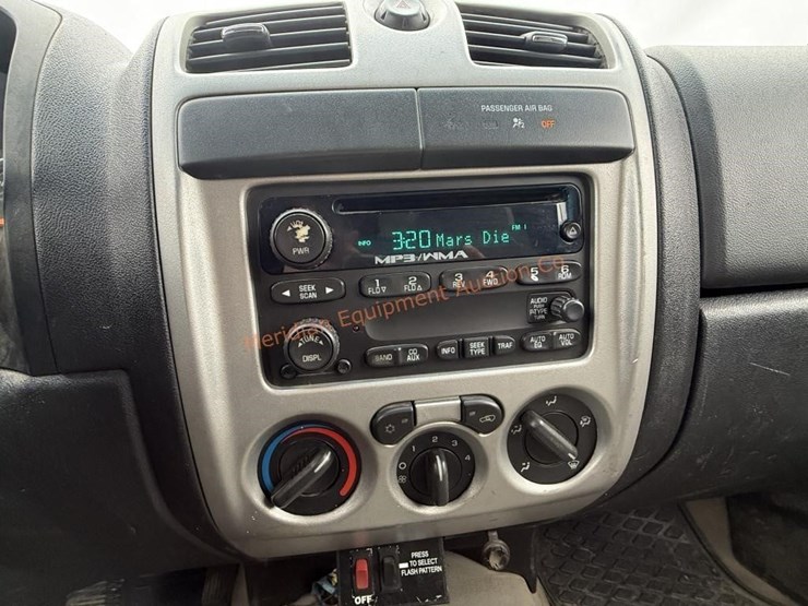 2008-chevrolet-colorado-image-29