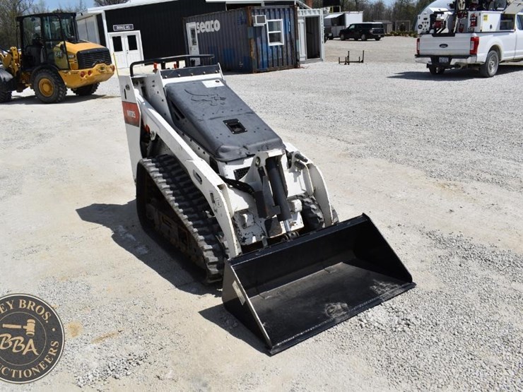 2019-bobcat-mt85-image-8