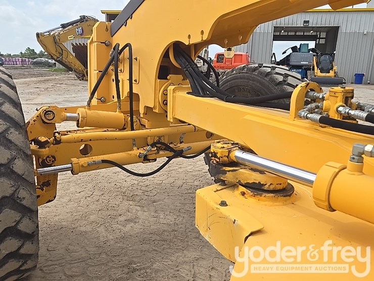 2008-volvo-g940-image-23