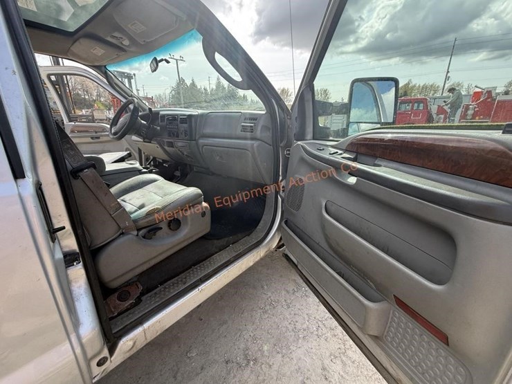 2004-ford-f450-lariat-image-35