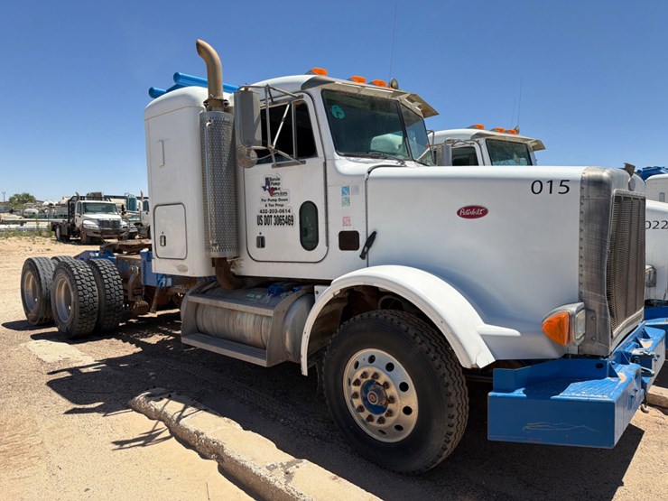 2000-peterbilt-378-image-1