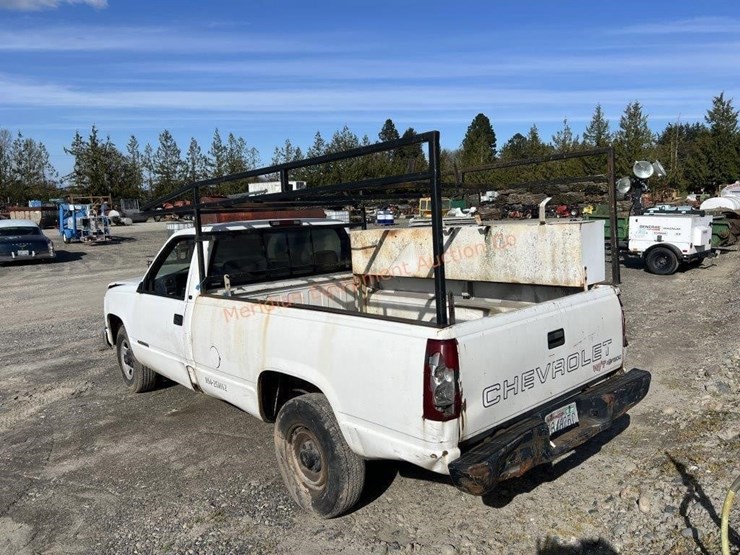 1998-chevrolet-2500-image-3