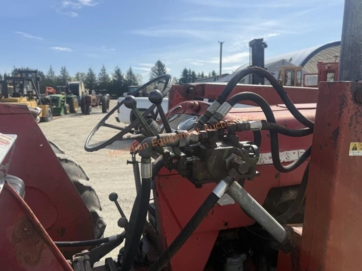 massey-ferguson-175-image-24