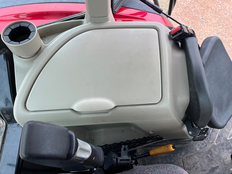 2021-massey-ferguson-4708-image-20