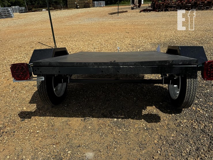 bumper-pull-trailer-40"-x-48"-image-2