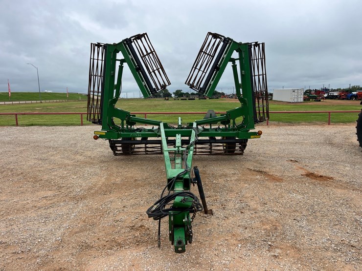 2008-john-deere-200-image-3