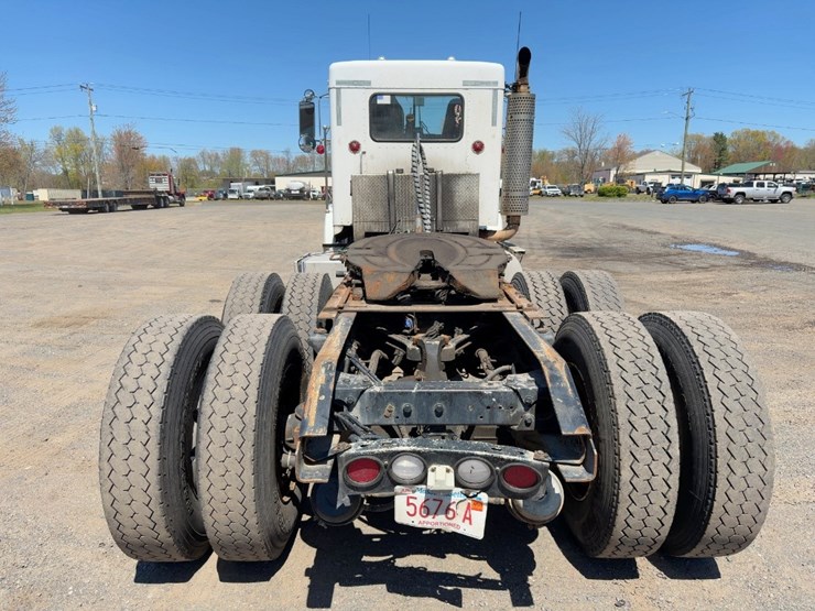 2000-kenworth-t800-image-4