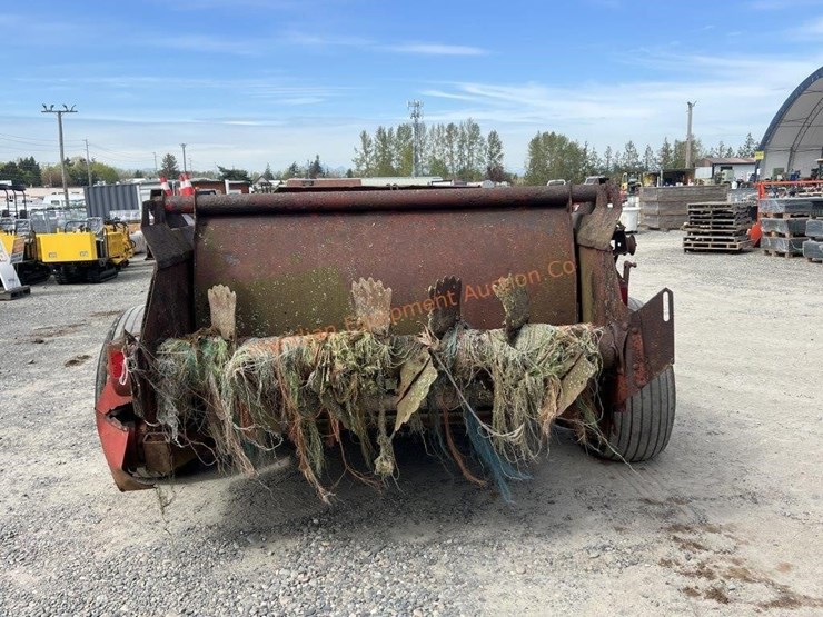 new-holland-190-image-4