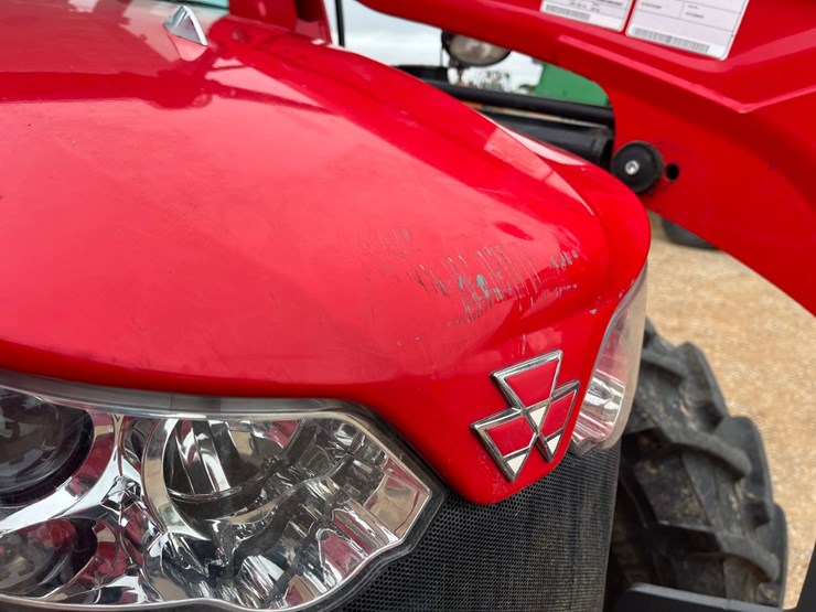 2021-massey-ferguson-4708-image-26