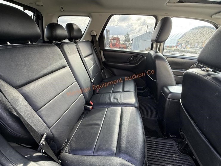 2007-ford-escape-image-28