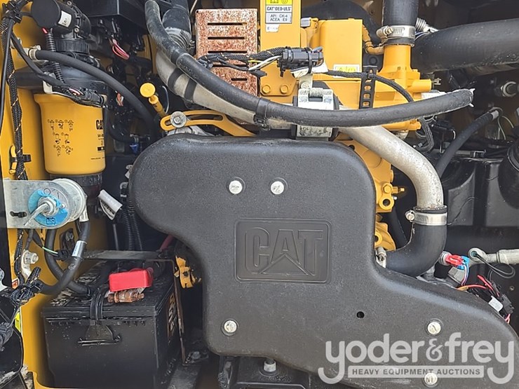2022-caterpillar-289d3-image-30