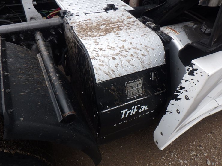 2017-freightliner-cascadia-125-image-6