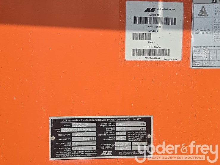 2016-jlg-800aj-image-57