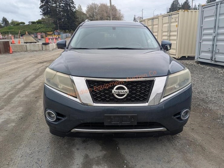 2014-nissan-pathfinder-image-11