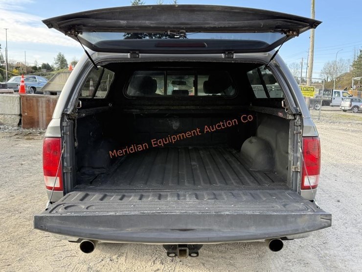 2011-dodge-1500-image-13