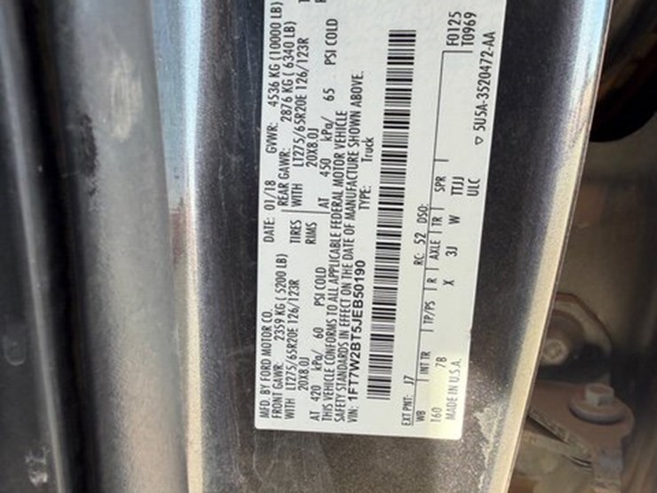 2018-ford-f250-image-13