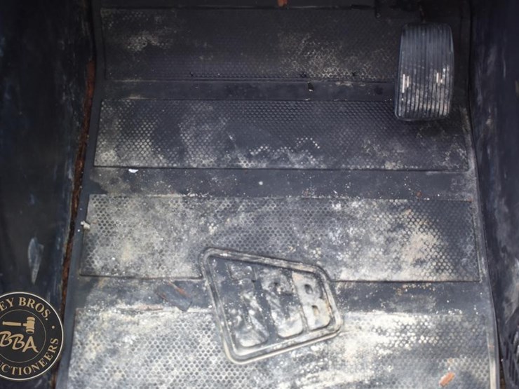 2023-jcb-270-image-37